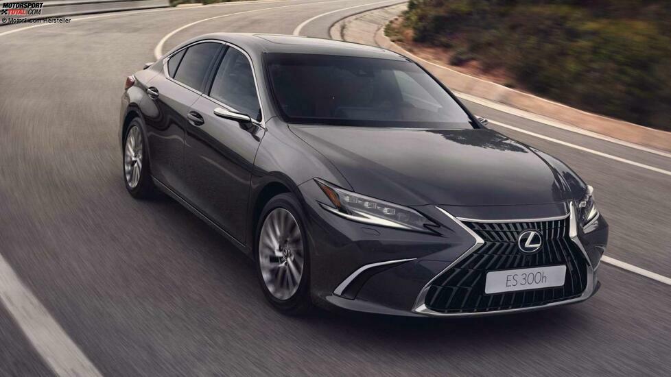 Lexus ES (2023)