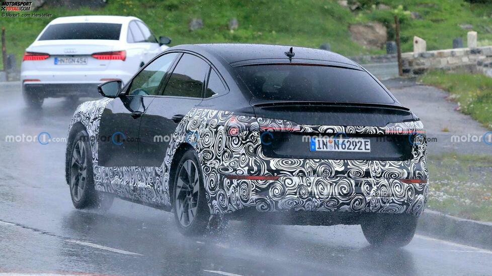 Audi e-tron und e-tron Sportback (2022) als Erlkönig mit Facelift