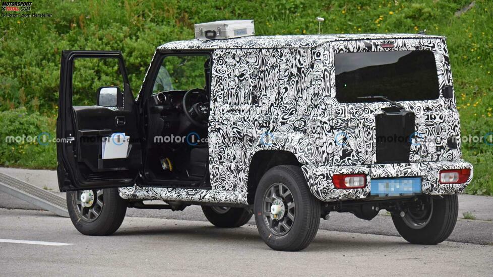 Suzuki Jimny Fünftürer (2023) als Erlkönig
