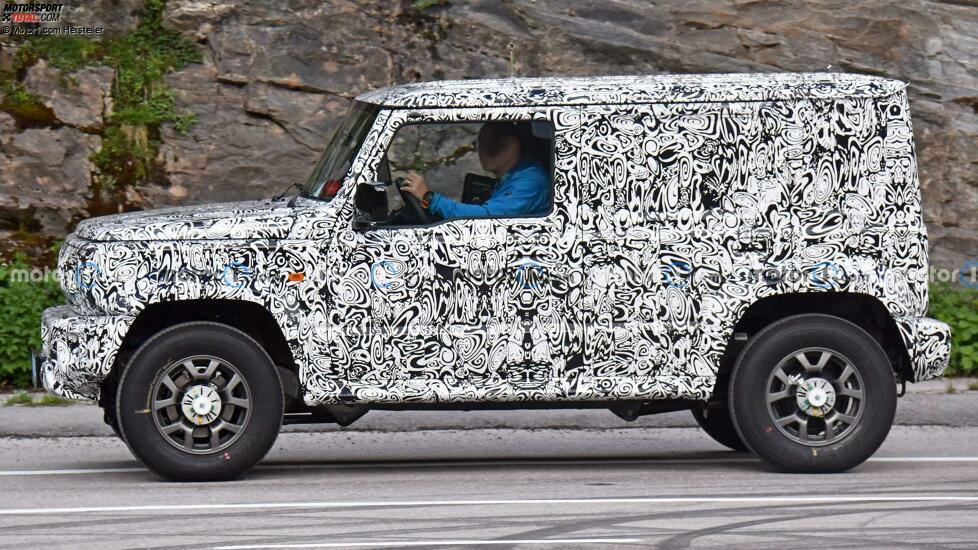 Suzuki Jimny Fünftürer (2023) als Erlkönig