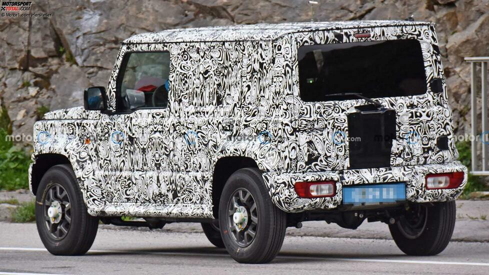 Suzuki Jimny Fünftürer (2023) als Erlkönig