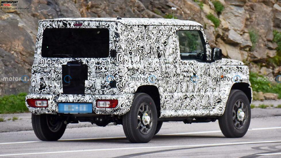 Suzuki Jimny Fünftürer (2023) als Erlkönig