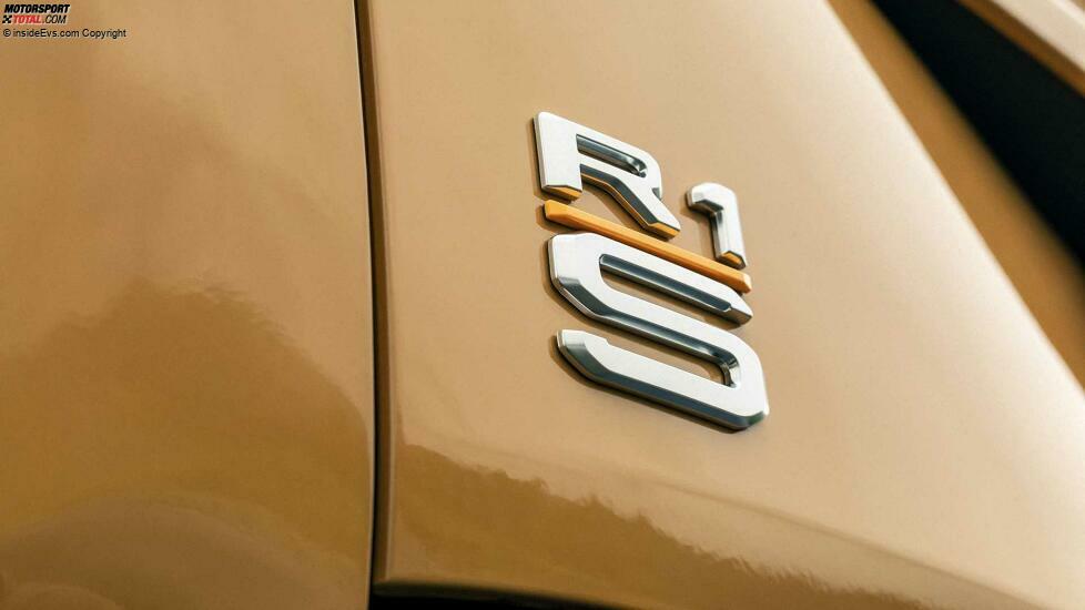 Rivian R1S