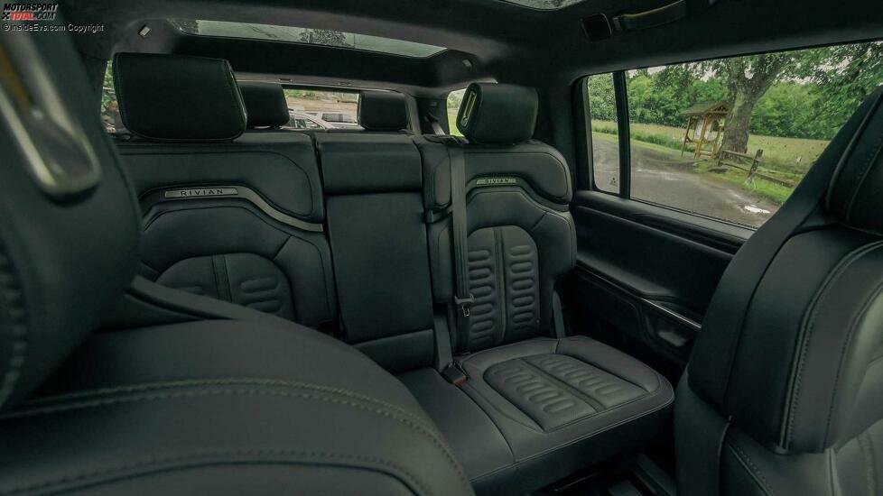 Rivian R1S: Die Sitze in der zweiten Reihe