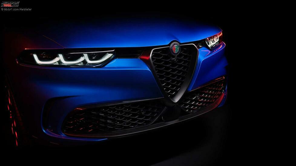 2023 Alfa Romeo Tonale Veloce Front Headlights