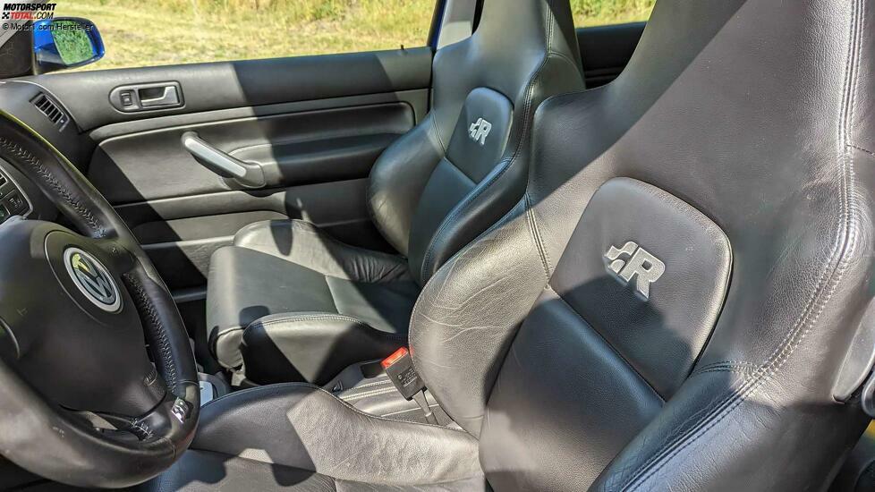 VW Golf R32 V6