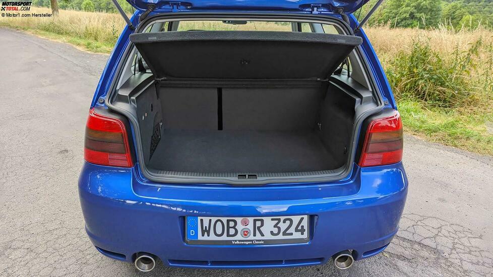 VW Golf R32 V6