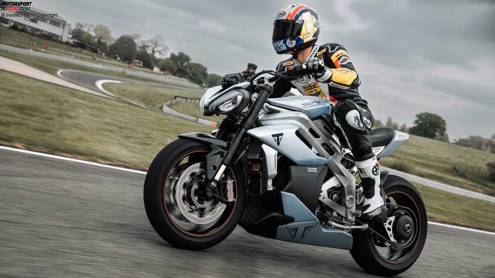 Triumph TE-1 - Tests auf der Rennstrecke