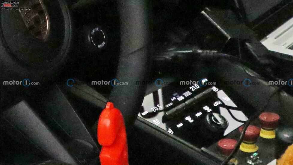 Porsche Macan EV Spionagefotos im Inneren
