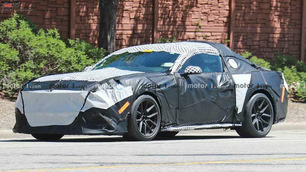 2024 Ford Mustang Mach 1 Seitenansicht Spionagefoto