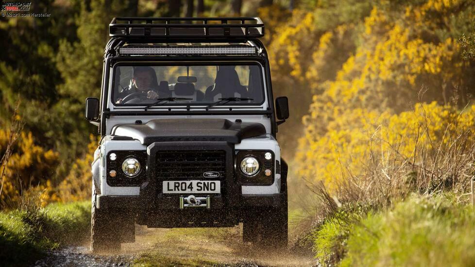 Land Rover Classic Defender Works V8 Trophy II