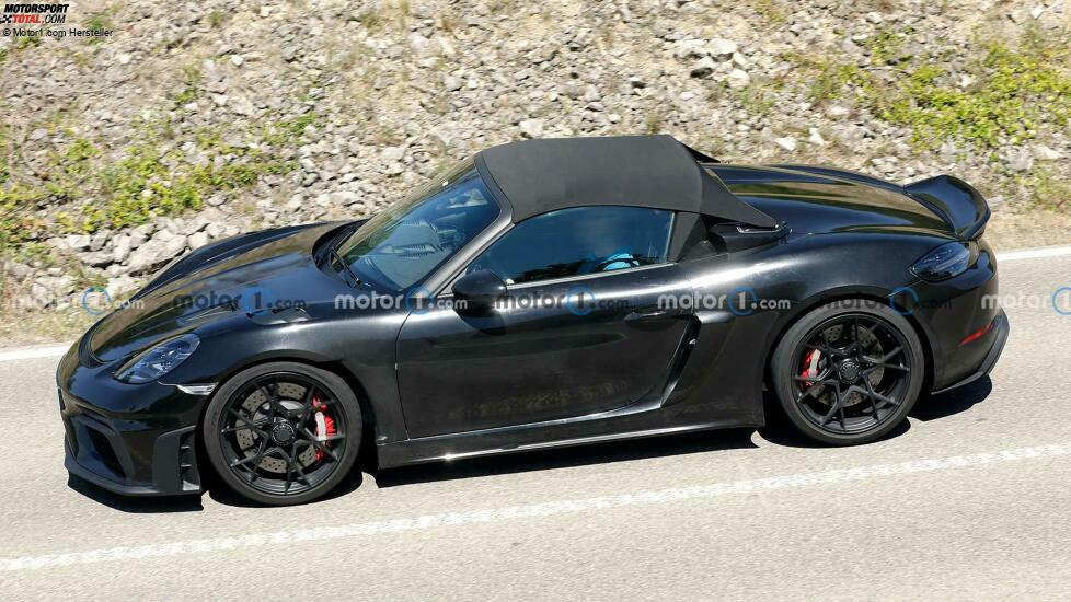 Porsche 718 Boxster Spyder RS Seitenansicht Spionagefoto