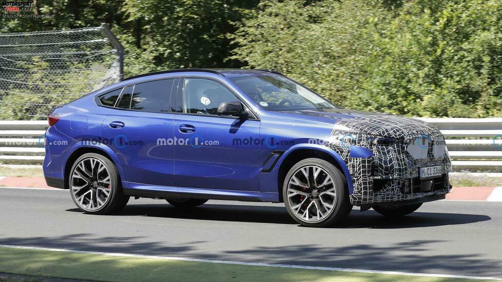 BMW X6 M (2023) mit Facelift als Erlkönig auf dem Nürburgring