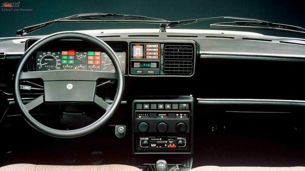 Lancia Prisma 1986 - Interieur