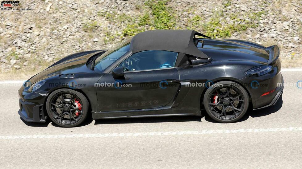 Porsche 718 Boxster Spyder RS Seitenansicht Spionagefoto