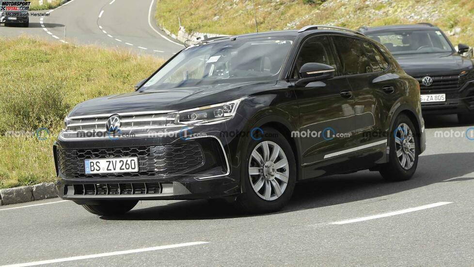 VW Tiguan (2023) mit Serienkarosserie erwischt