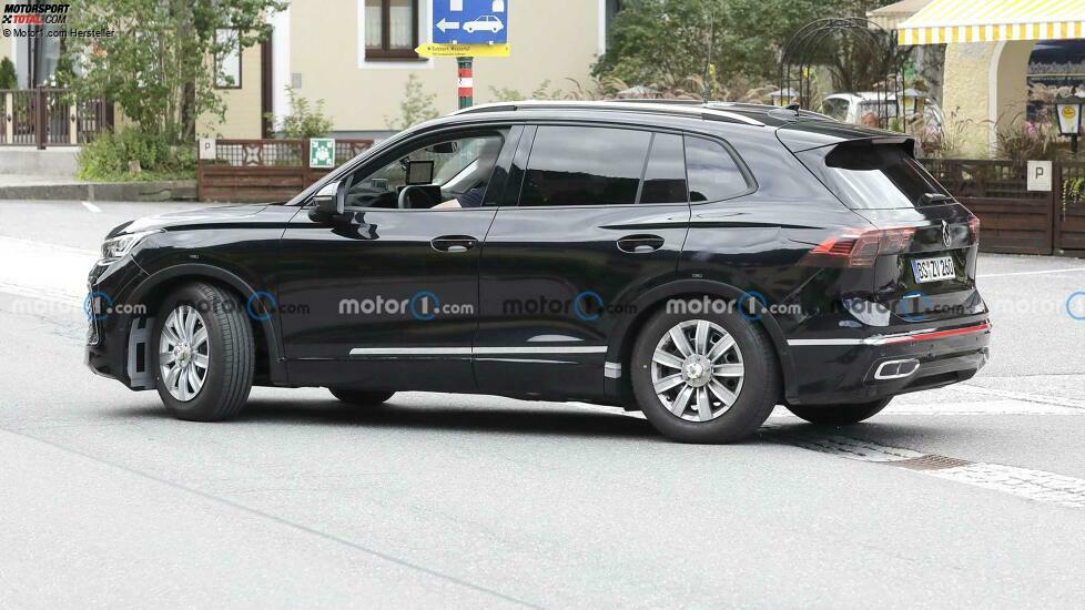 VW Tiguan (2023) mit Serienkarosserie erwischt