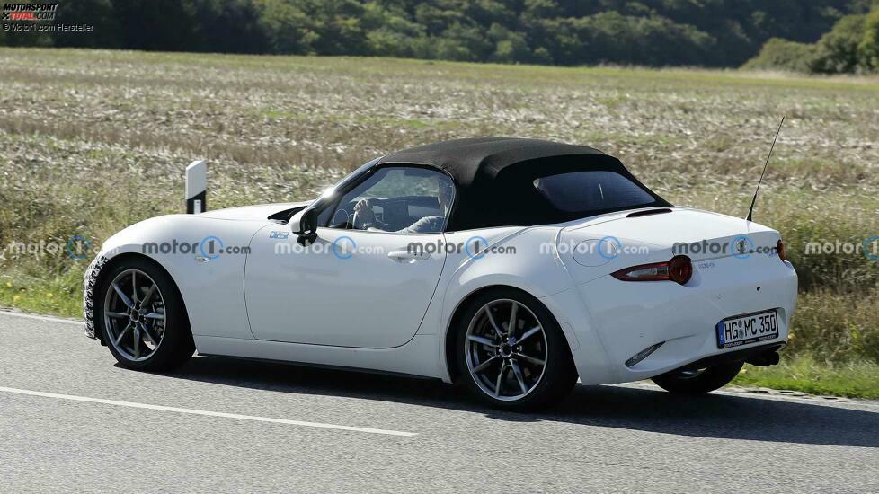 Mazda MX-5 (2024) als Test-Mule erwischt