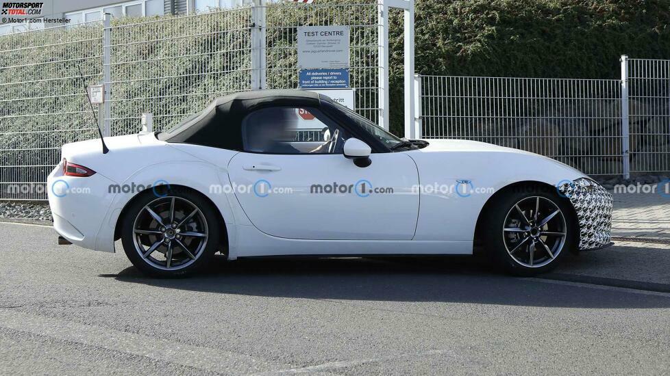 Mazda MX-5 (2024) als Test-Mule erwischt