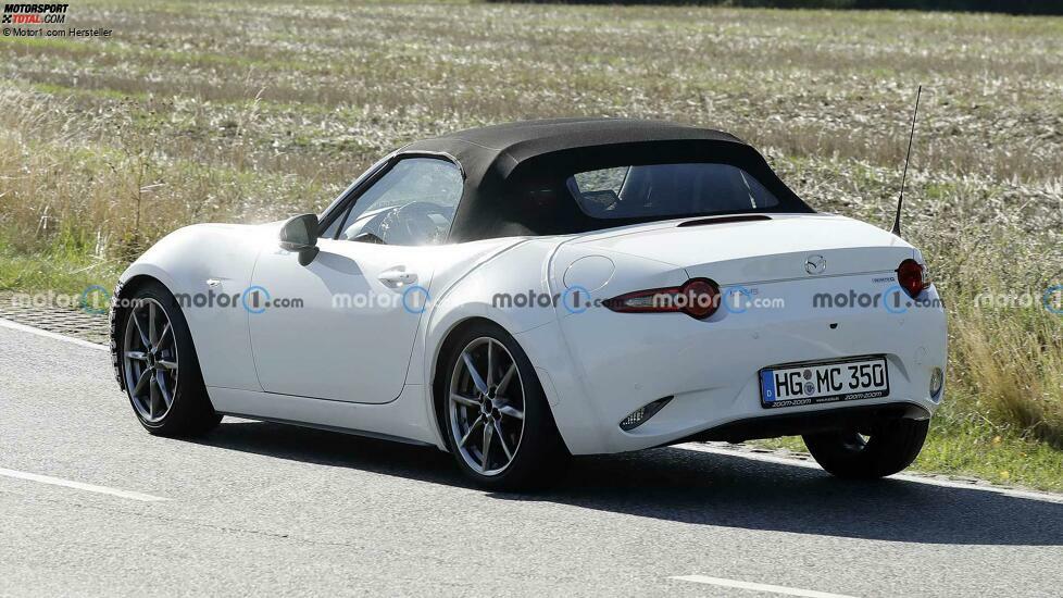 Mazda MX-5 (2024) als Test-Mule erwischt