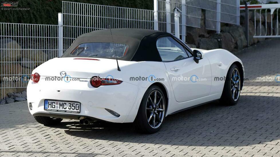 Mazda MX-5 (2024) als Test-Mule erwischt