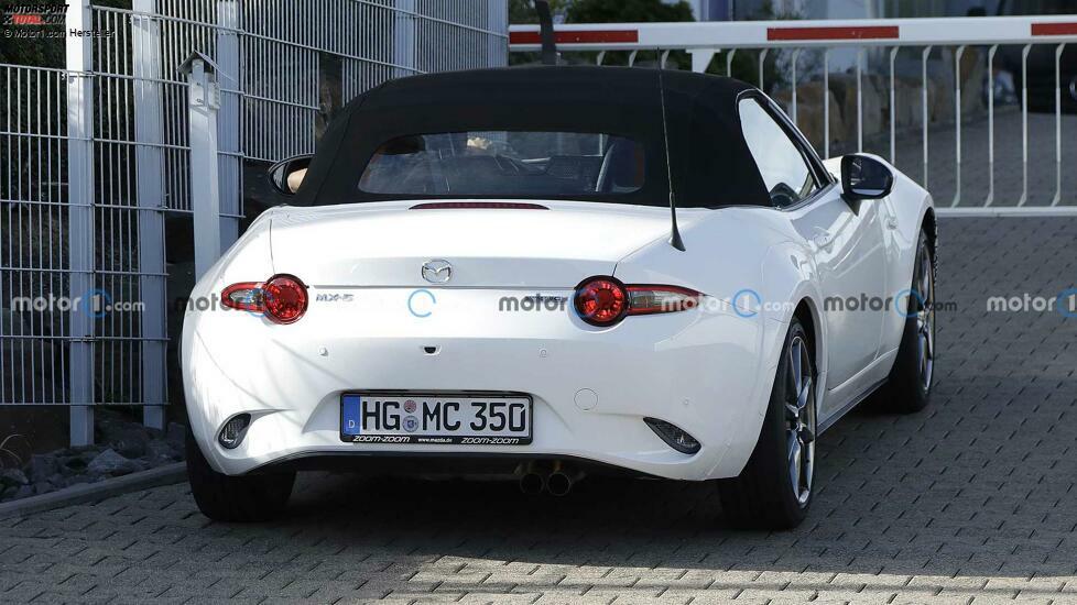 Mazda MX-5 (2024) als Test-Mule erwischt