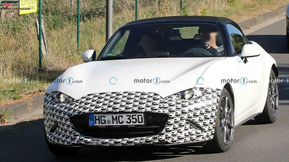 Mazda MX-5 (2024) als Test-Mule erwischt (weitere Bilder)