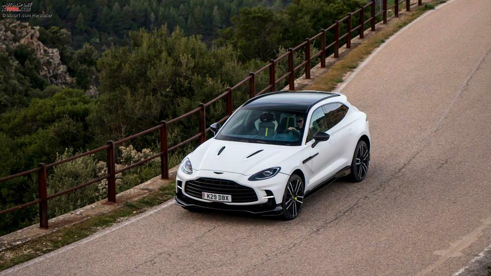 2023 Aston Martin DBX707