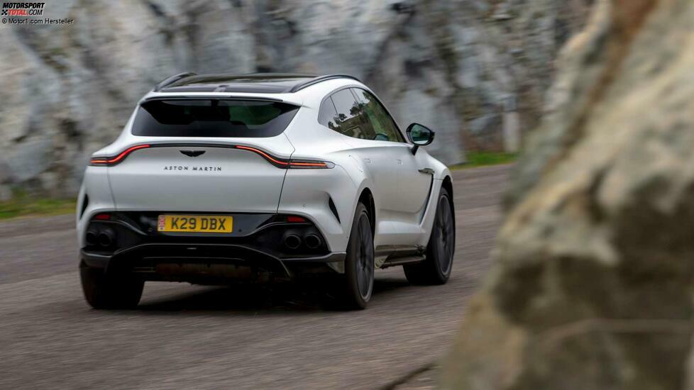 2023 Aston Martin DBX707