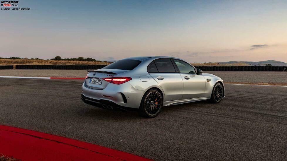 Mercedes-AMG C 63 S E Performance (2023)