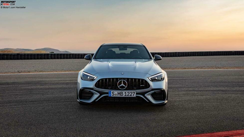 Mercedes-AMG C 63 S E Performance (2023)