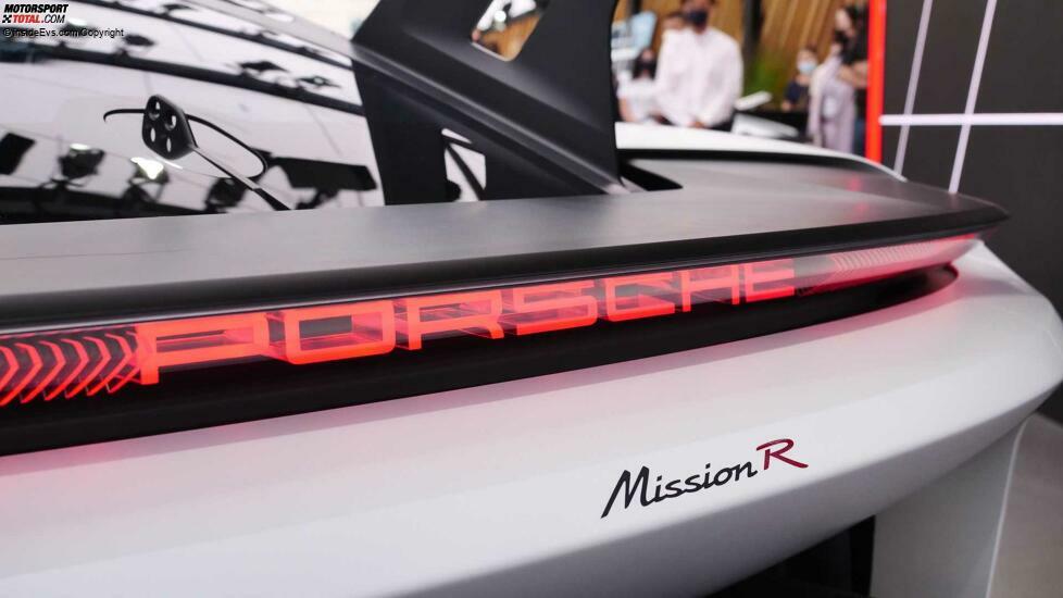 Porsche Mission R live, IAA 2021