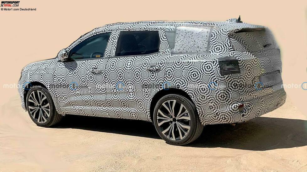 2023 Renault Espace spy photo