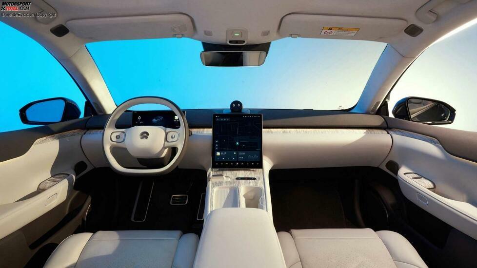 Nio ET7