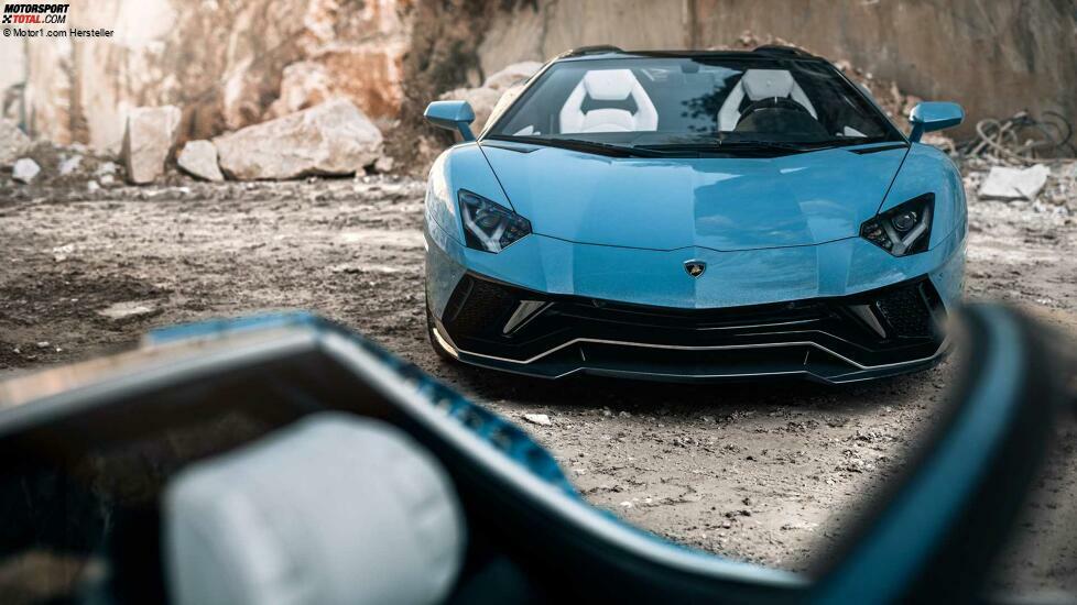 Finaler Lamborghini Aventador und Miura Roadster