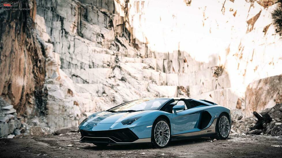 Finaler Lamborghini Aventador und Miura Roadster