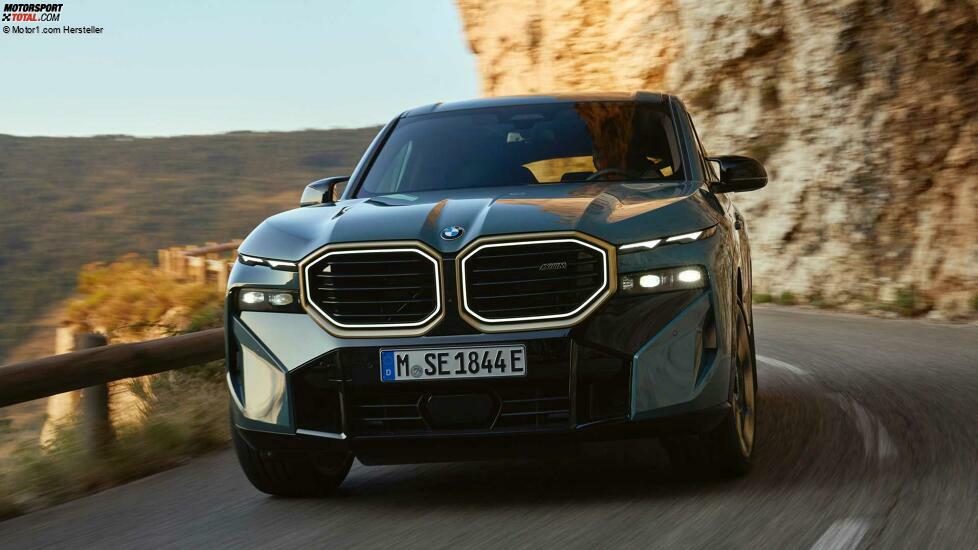 BMW XM (2023)