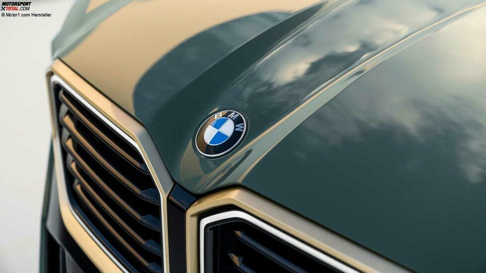 BMW XM (2023)