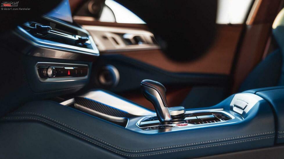 BMW XM (2023)