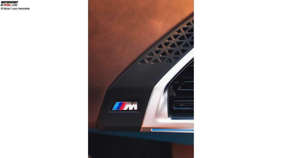 BMW XM (2023)