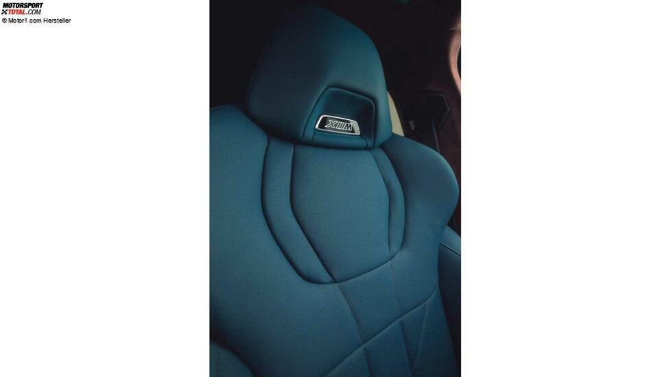 BMW XM (2023)