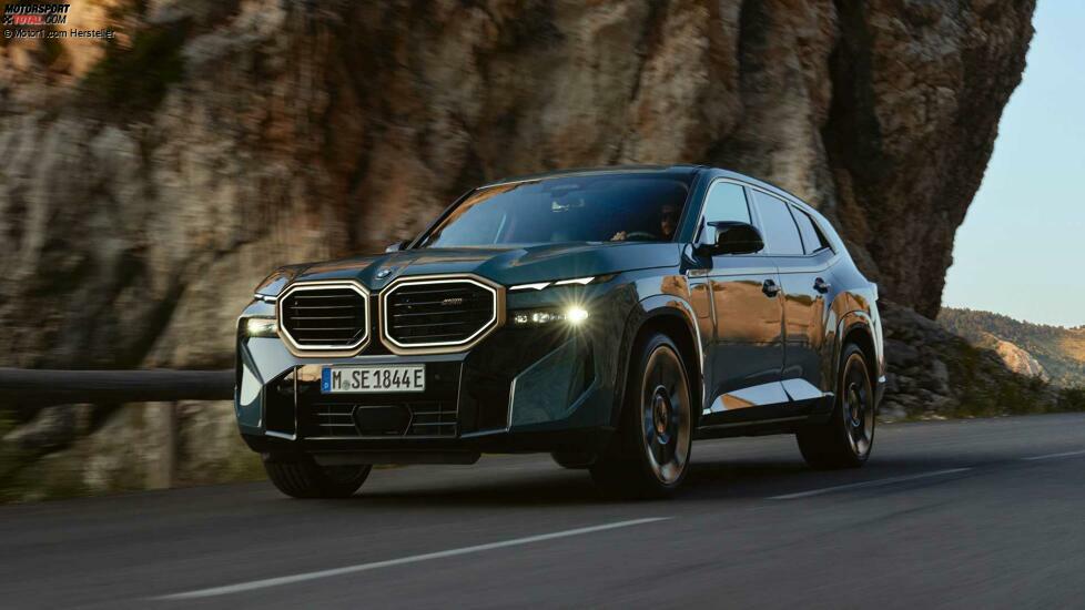 BMW XM (2023)