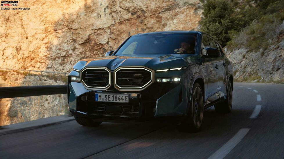 BMW XM (2023)