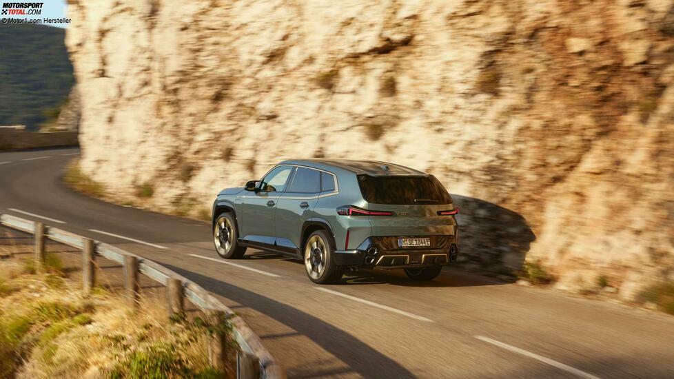 BMW XM (2023)
