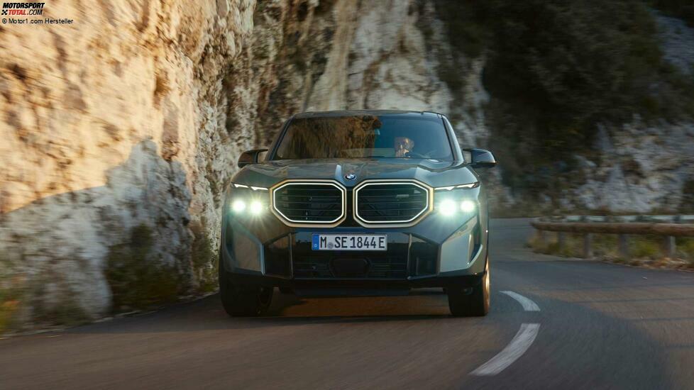 BMW XM (2023)
