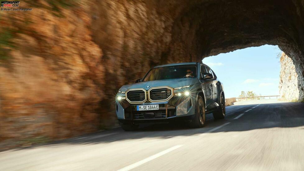 BMW XM (2023)