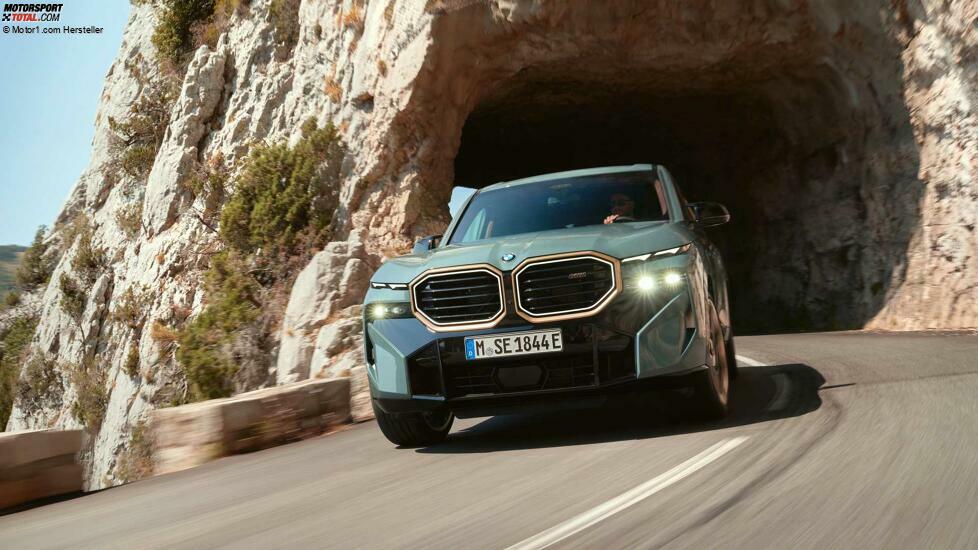 BMW XM (2023)
