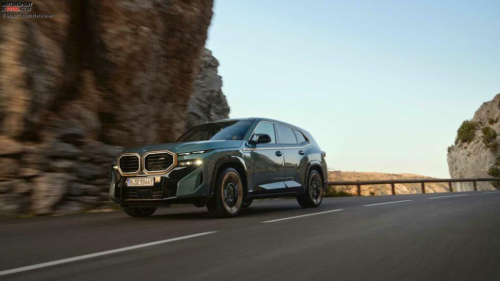 BMW XM (2023)
