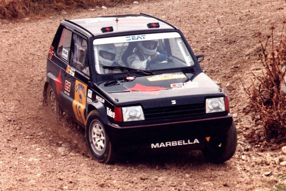 Aus der Not machte der spanische Hersteller eine Tugend und so erhielt der überarbeitete Fiat Panda einen neuen Namen ...