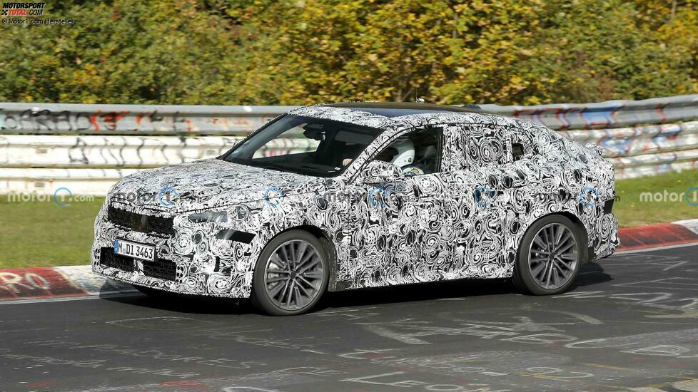BMW X2 (2024) auf zusätzlichen Erlkönigaufnahmen